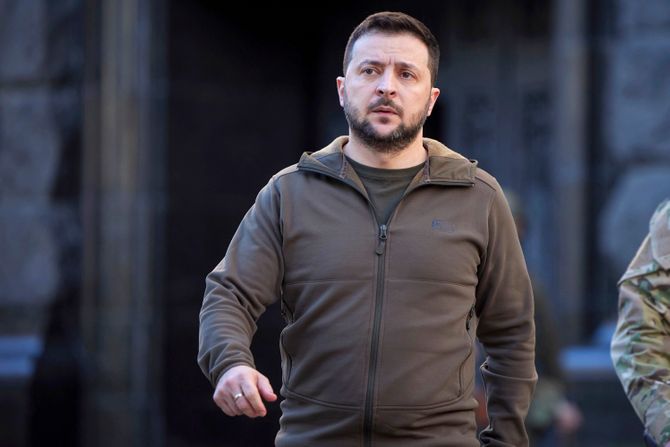 Volodimir Zelenski dzemper Volodimir Zelenski dzemper