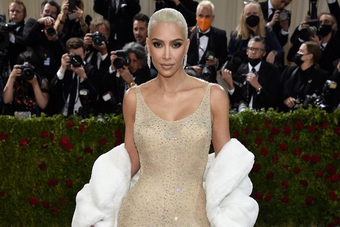 Kim Kardašijan, Pit Dejvidson Kim Kardašijan, Pit Dejvidson