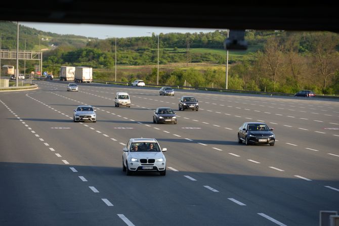 Naplatna stanica Vrčin autoput saobraćaj