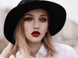 Ruž, Karmin, usne, ruske usne, Šešir