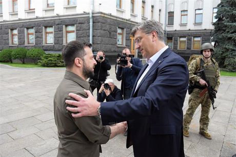 Andrej Plenković i Volodimir Zelenski u Kijevu