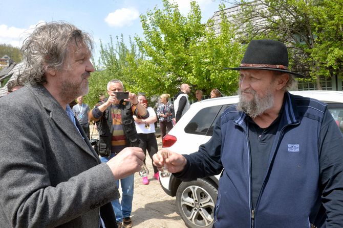 Mećavnik Emir Kusturica i  Petar Božović