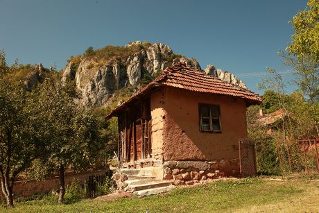 Selo Vlasi Pirot