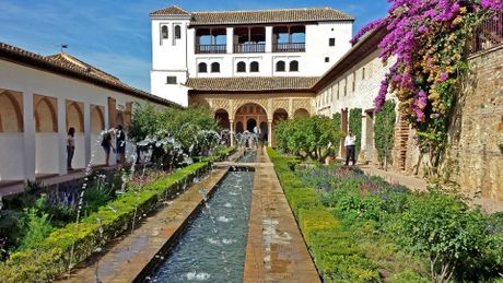 Dvorac Alhambra, Granada, Španija