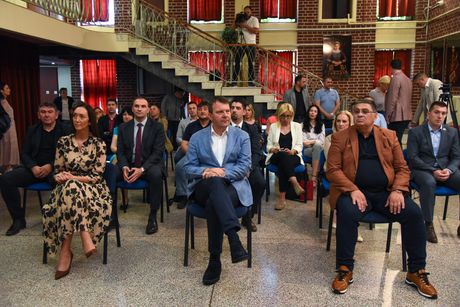 Dodela-ugovora-o-unapredjena-kulturne-infrastrukture-i-opremanja-objekata-kulture Dodela-ugovora-o-unapredjena-kulturne-infrastrukture-i-opremanja-objekata-kulture