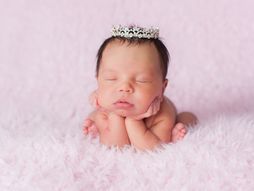 Beba, dete, devojčica, ćerka