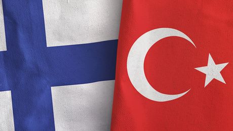 Finska Turska zastava