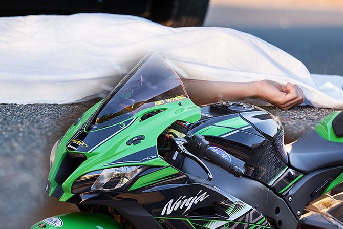 Motor Kavasaki udes sudar saobraćajna nesreća telo Motor Kavasaki udes sudar saobraćajna nesreća telo