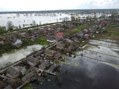 Poplava selo  Demydiv, Ukrajina