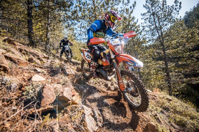 Xross Hard Enduro