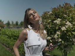 devojka mature haljine