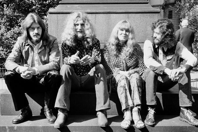 Led Zeppelin