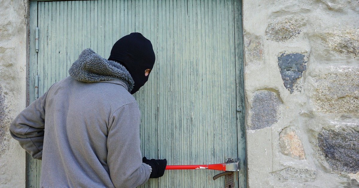 Как не стать легкой мишенью: уловки взломщиков, чтобы проверить, дома ли вы, эта мелочь вас выдает