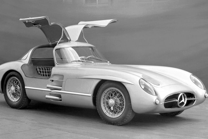 Mercedes-Benc 1955 300 SLR Uhlenhaut Coupé