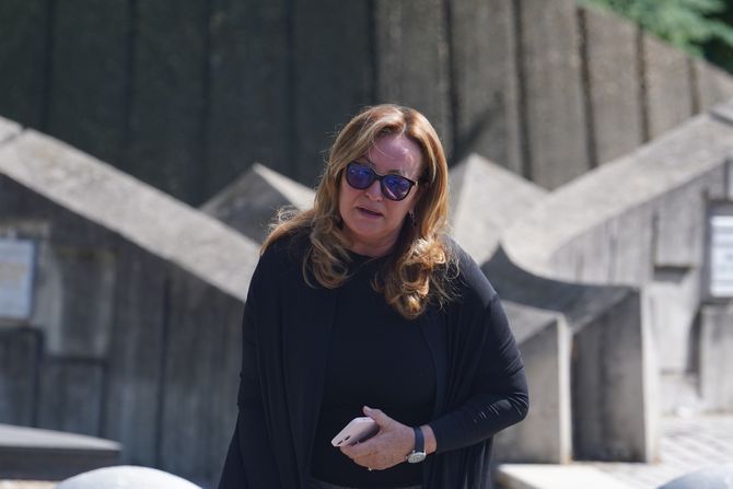 Ana Bekuta, novo groblje