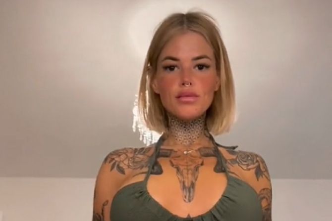 Skarlet Blek Skarlet Blek