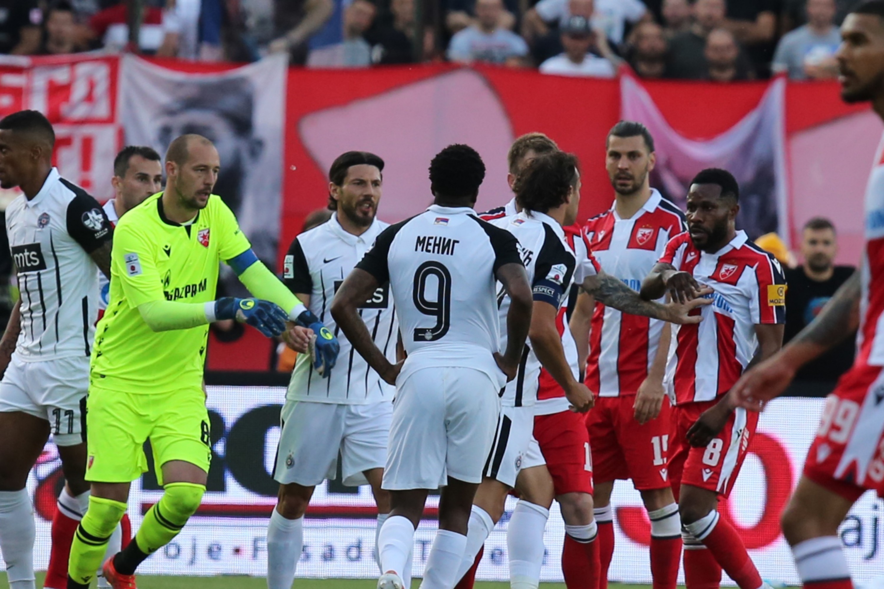 Partizan - Crvena zvezda za finale Kupa!