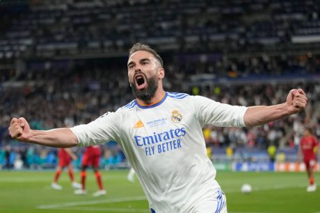 Finale Lige šampiona FK Liverpul - FK Real Madrid Karvahal Finale Lige šampiona FK Liverpul - FK Real Madrid Karvahal