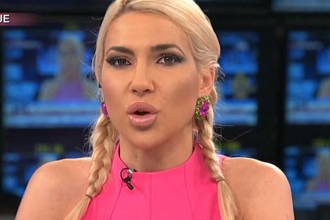 Jovana jeremić Jovana jeremić