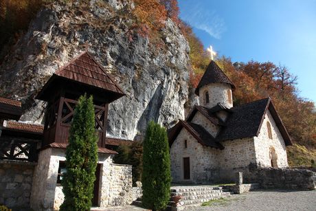 manastir Kumanica