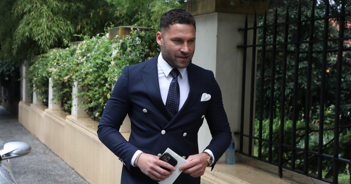 Oglasio se Duško Tošić nakon što ga je Jelena Karleuša prijavila: "Ja sam u svom stanu"