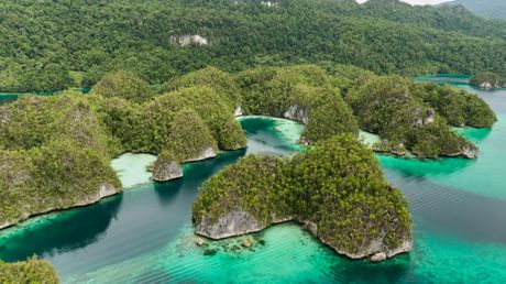 Zaliv Triton, provincija Zapadna Papua, Indonezija