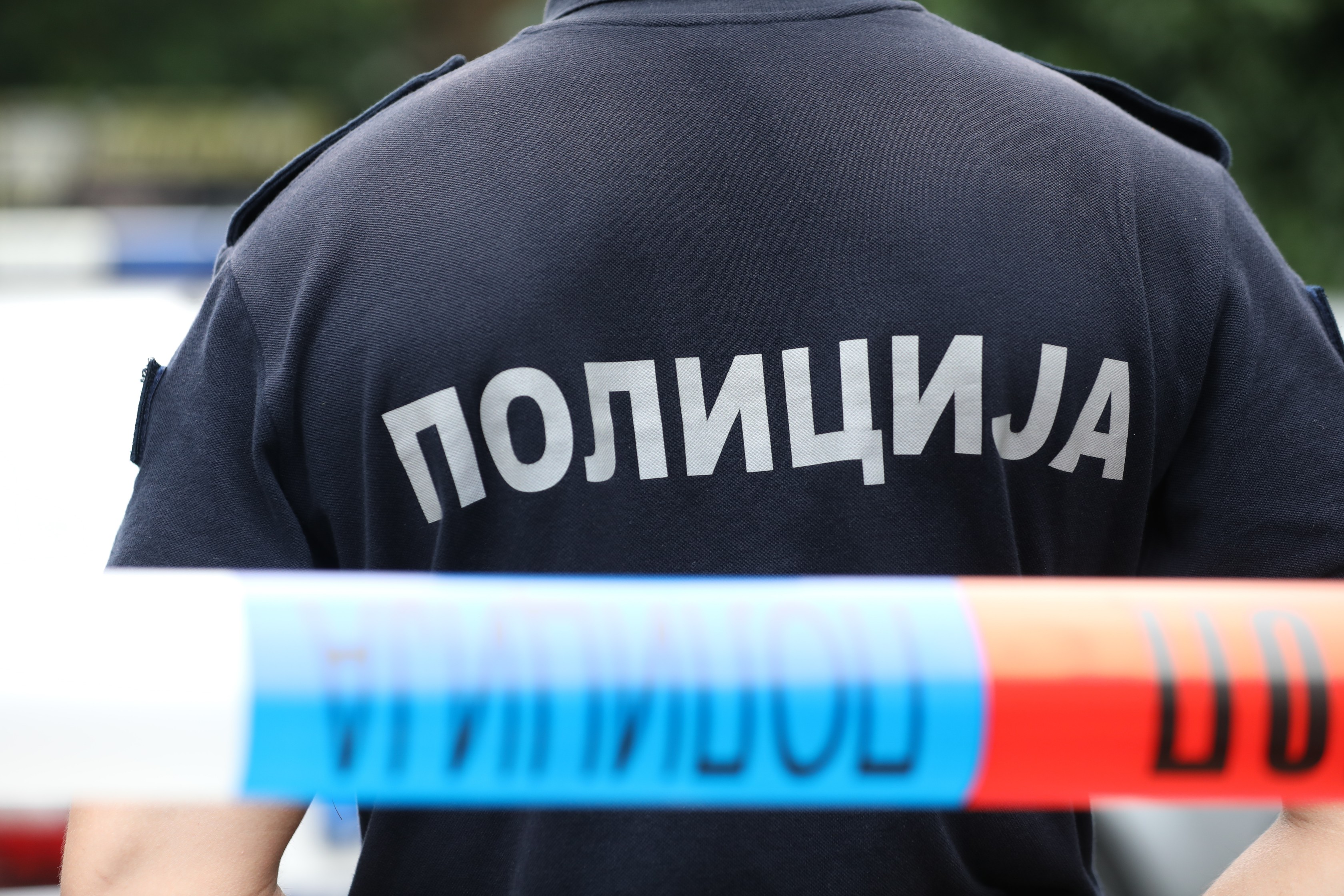 Man moves into Belgrade apartment and finds BOMB IN THE CEILING!