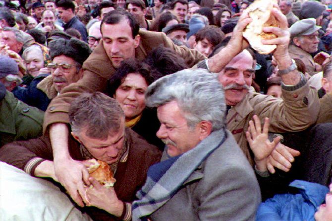 Srbija, inflacija, Božić, česnica, 1994