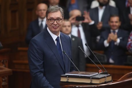 Aleksandar Vučić, Polaganje zakletve