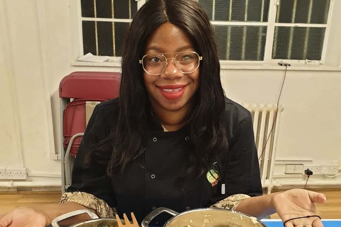 Nureen Glaves Nureen Glaves