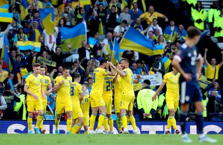 Fudbalska reprezentacija Ukrajine, Škotska, Ukrajina