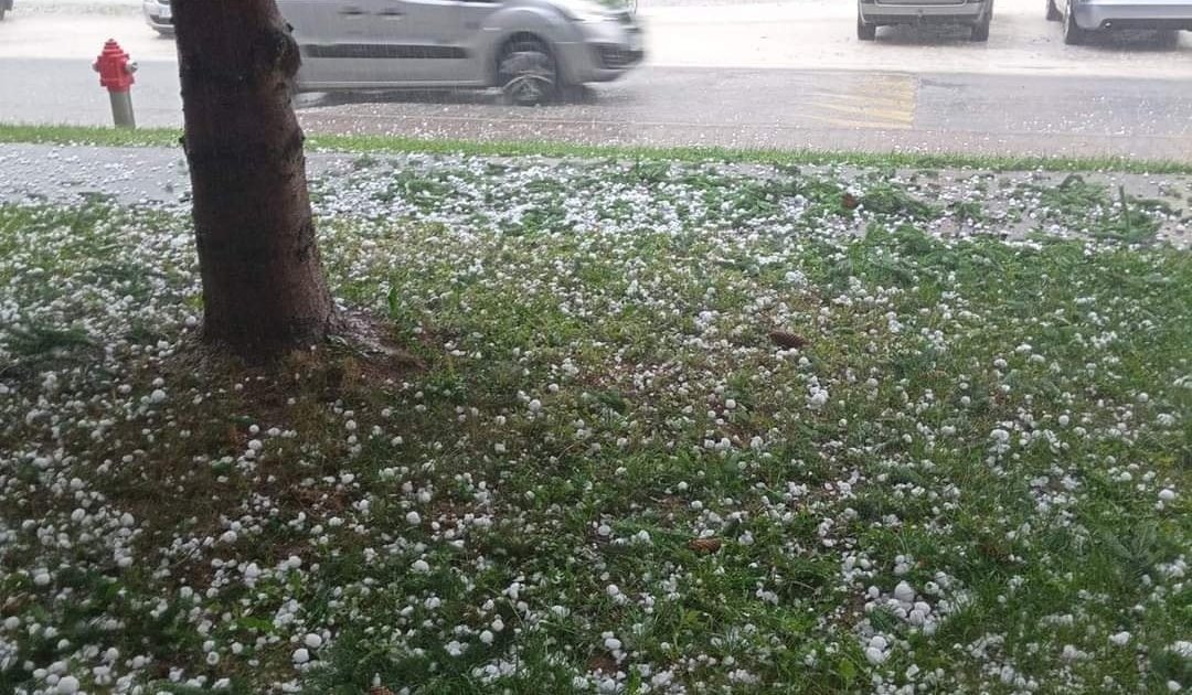 U Hrvatskoj Nevreme Napravilo Haos Na Putevima Kod Zadra U Ibeniku