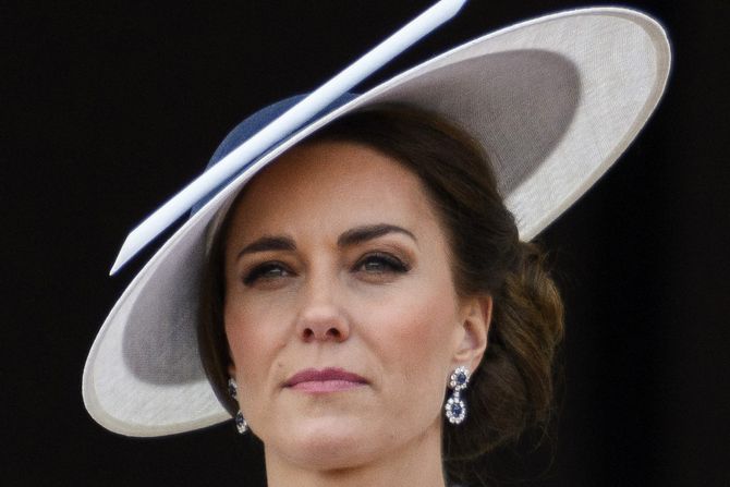 Kejt Midlton Kejt Midlton