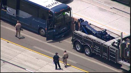 Kalifornija, Greyhound, saobraćajna nesreća autobus