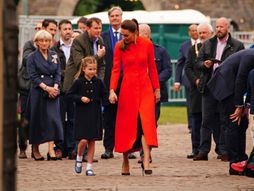 Katte Midlton, Kejt Midlton