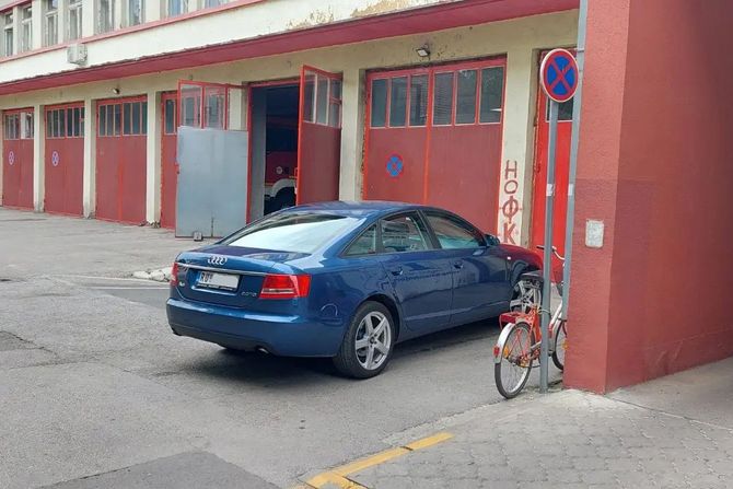 Audi