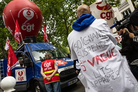 Francuska Pariz zdravstvo radnici protest