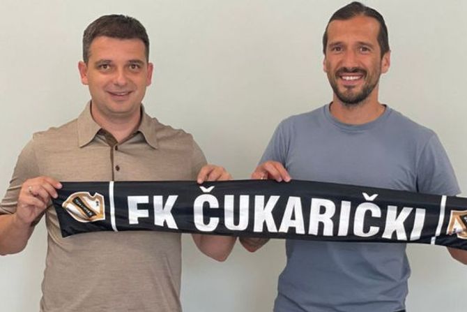 Nikola Vujadinović Nikola Vujadinović
