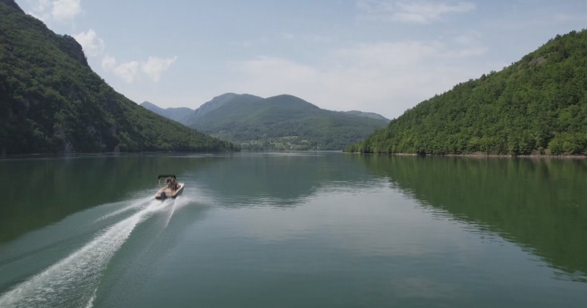 Zablistaće srpski Maldivi: Tradicionalna akcija čišćenja čuvenog jezera organizuje se i ovog proleća