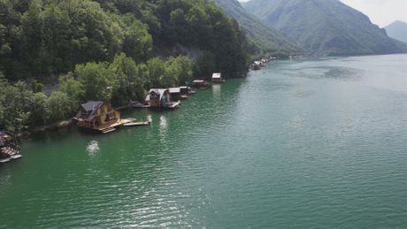 Radisav Mićević, jezero Perućac Radisav Mićević, jezero Perućac