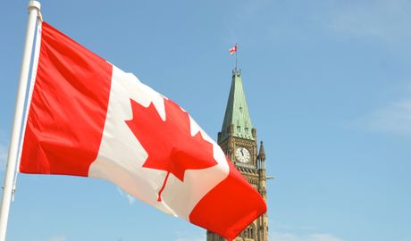 parlament kanada Canada's Parliament Hill i