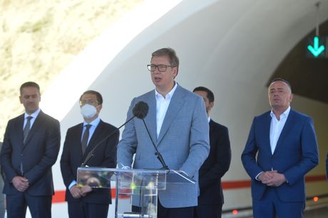 Aleksandar Vučić tunel Straževica