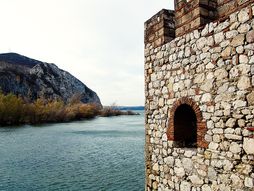 Tvrđava Golubac, Golubački grad