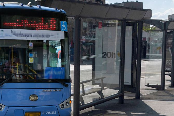 Nesreća na Klisi Autobus udario u stajalište