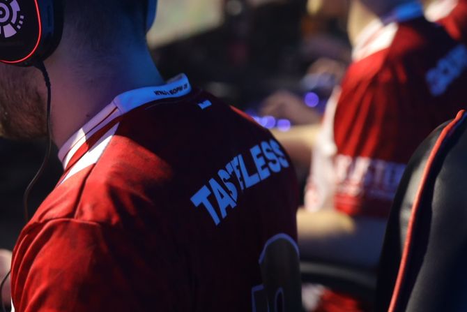 Esport Crvena zvezda, Tejstles, EBL liga