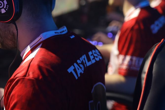 Esport Crvena zvezda, Tejstles, EBL liga Esport Crvena zvezda, Tejstles, EBL liga
