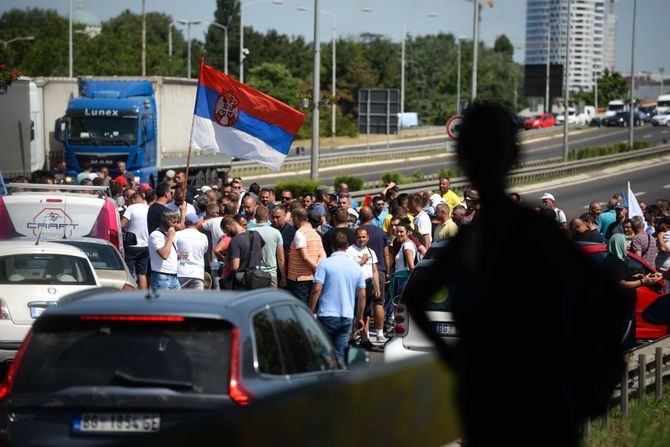 Sava centar, blokada saobraćaja