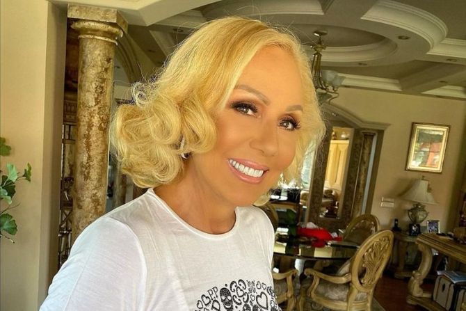 Lepa Brena, vila Lepa Brena, vila