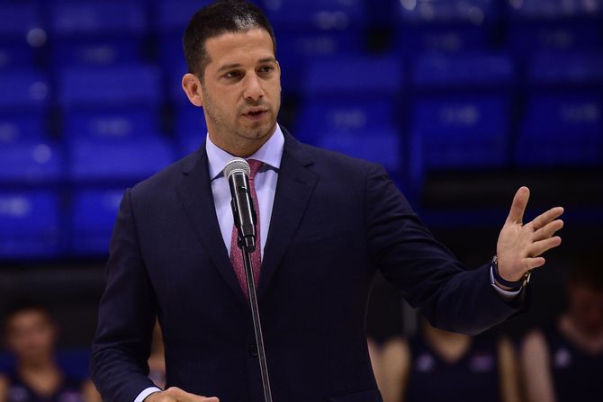 Beogradska kosarkaska klinika Dusan Ivkovic odrzava se Hali sportova Ranko Zeravica Beogradska kosarkaska klinika Dusan Ivkovic odrzava se Hali sportova Ranko Zeravica