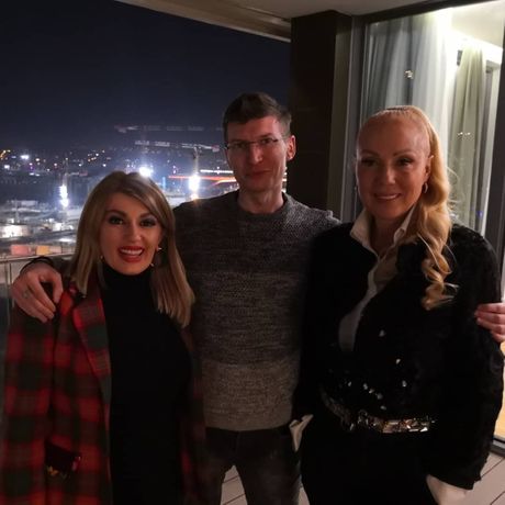 Viki i Vladica Miljkovic Lepa Brena Viki i Vladica Miljkovic Lepa Brena